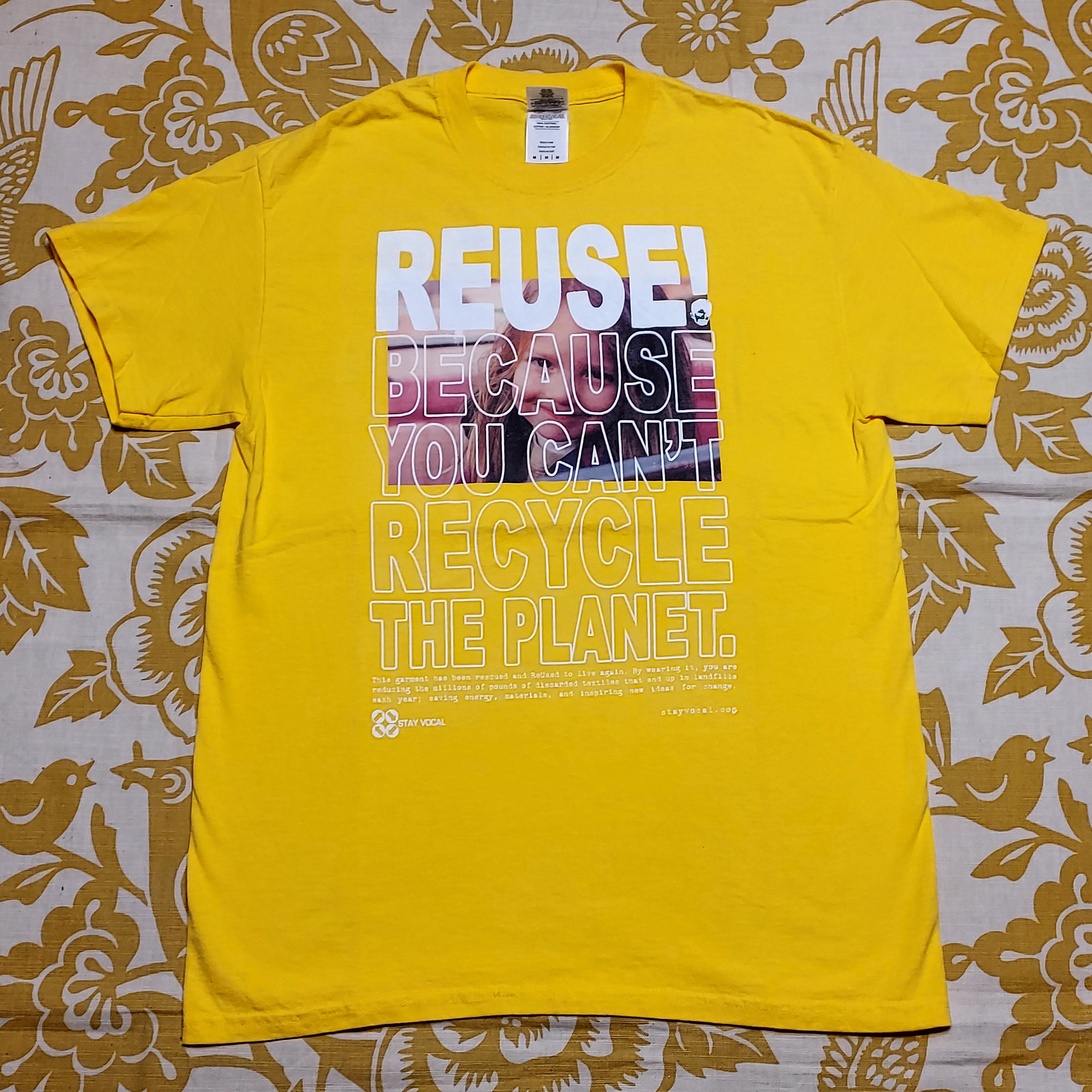 One of a Kind (Men's M) REUSE! Girl's Photograph T-Shirt