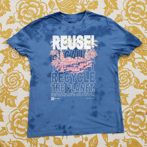 One of a Kind (Men's L) REUSE! Levis Beach Scene Tie Dye T-Shirt