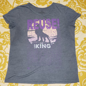 One of a Kind (Women's XL) REUSE! The Lion King Silhouette T-Shirt