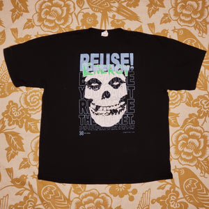 One of a Kind (Men's XL) REUSE! Energy Band Misfits Skull T-Shirt