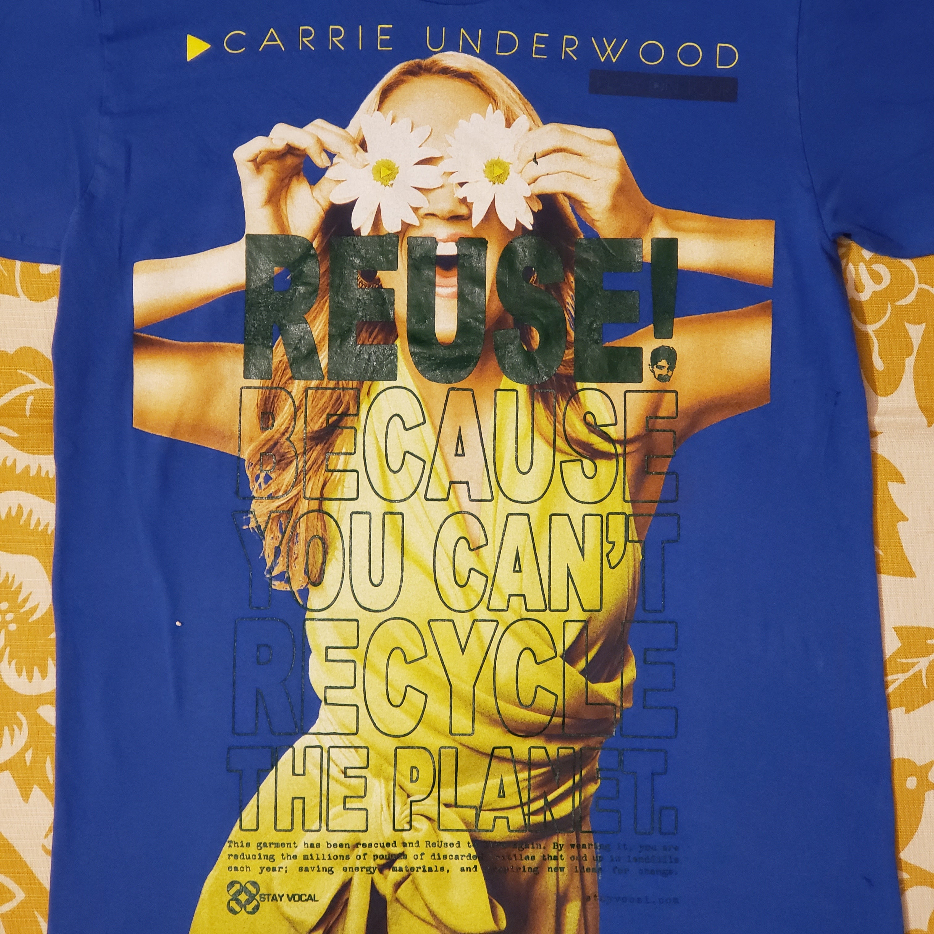 One of a Kind (Men's M) REUSE! Carrie Underwood Flowers T-Shirt