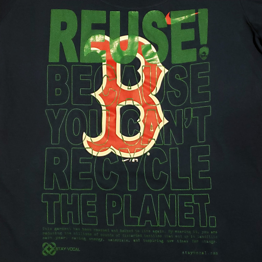 One of a Kind (Women's M) REUSE! Boston Red Sox Baseball Big Logo T-Shirt