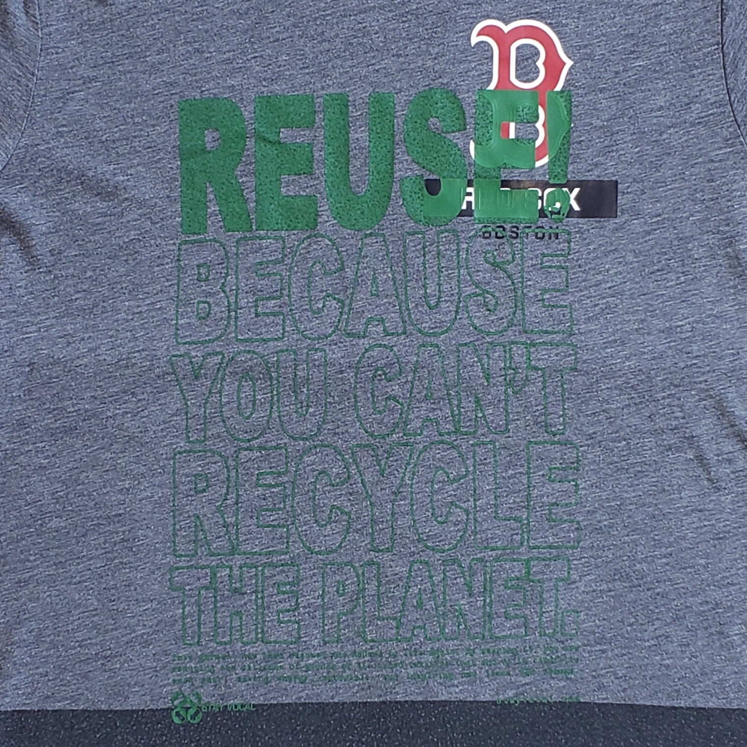 One of a Kind (Men's L) REUSE! Boston Red Sox Baseball Left Pocket Logo T-Shirt