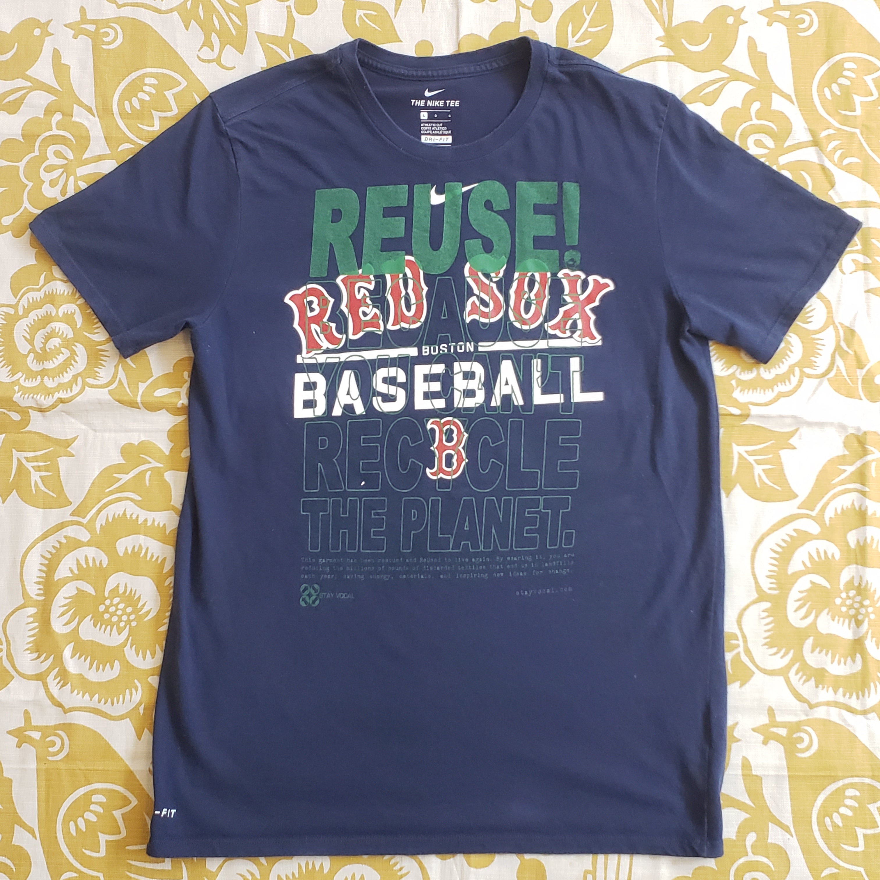 One of a Kind (Men's M) REUSE! Boston Red Sox Baseball Red #15 T-Shirt –  STAY VOCAL