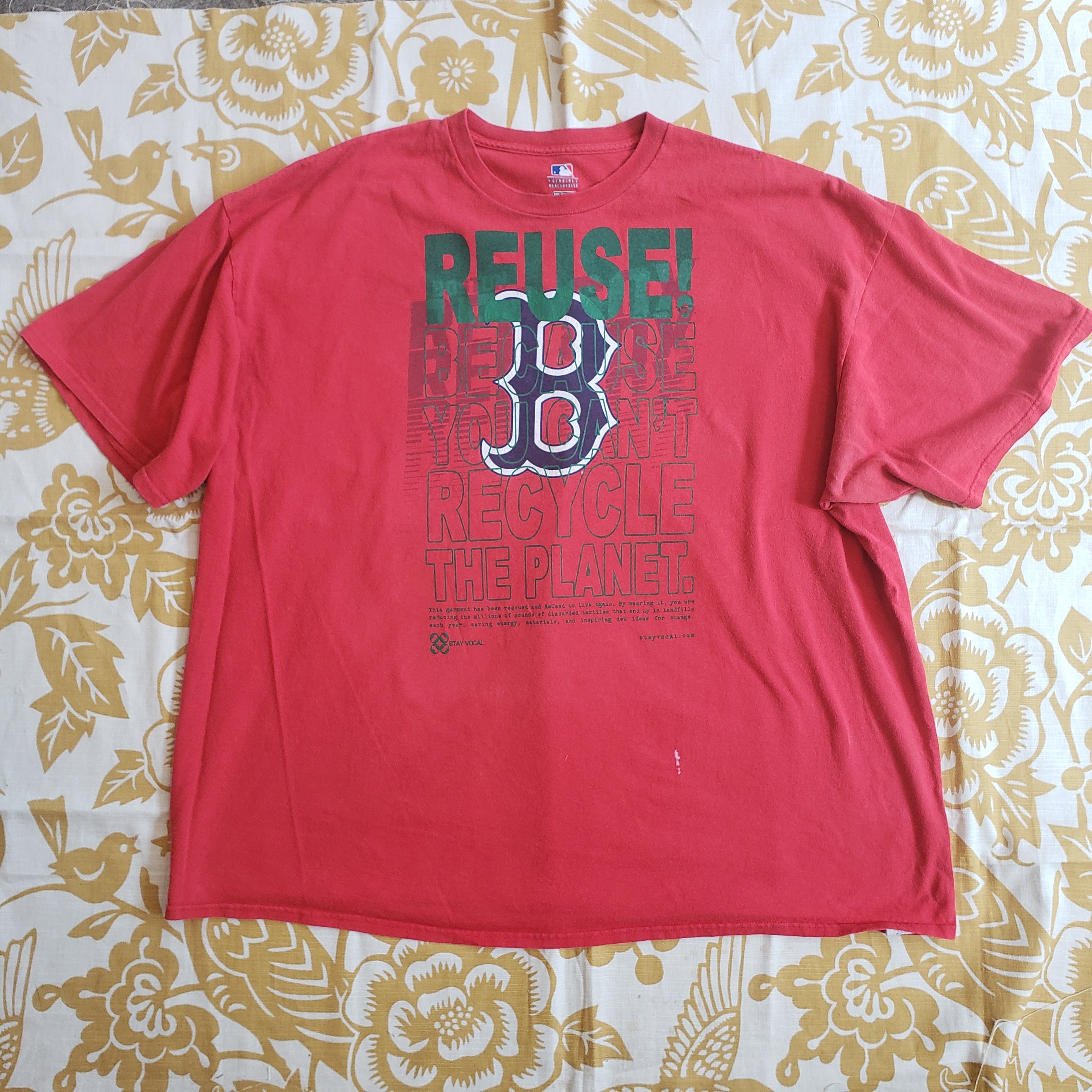 One of a Kind (Men's XXXL) REUSE! Boston Red Sox Baseball Logo and Names T-Shirt