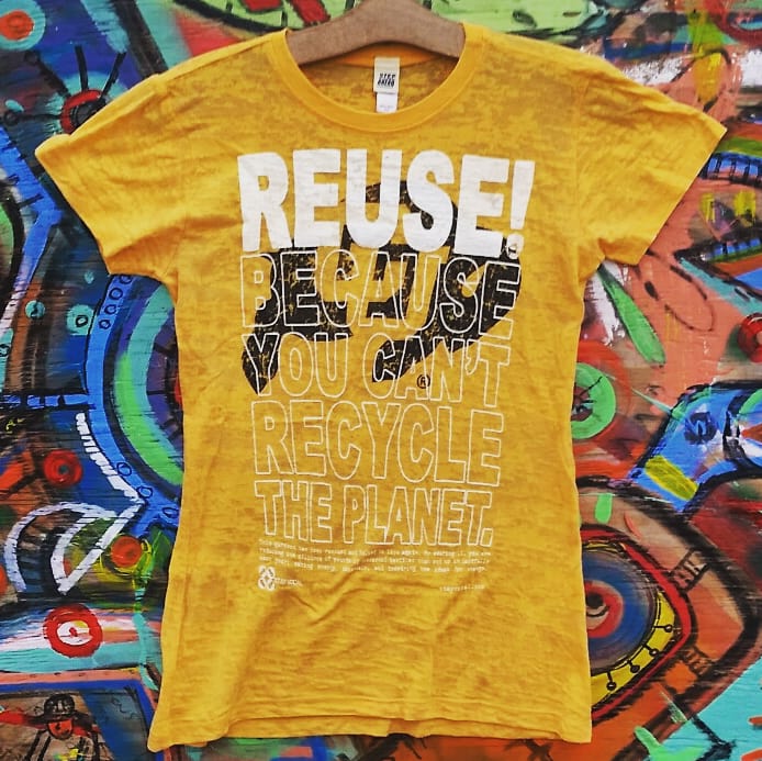 One of a Kind (Women's M) REUSE! Colorado University Buffalo T-Shirt