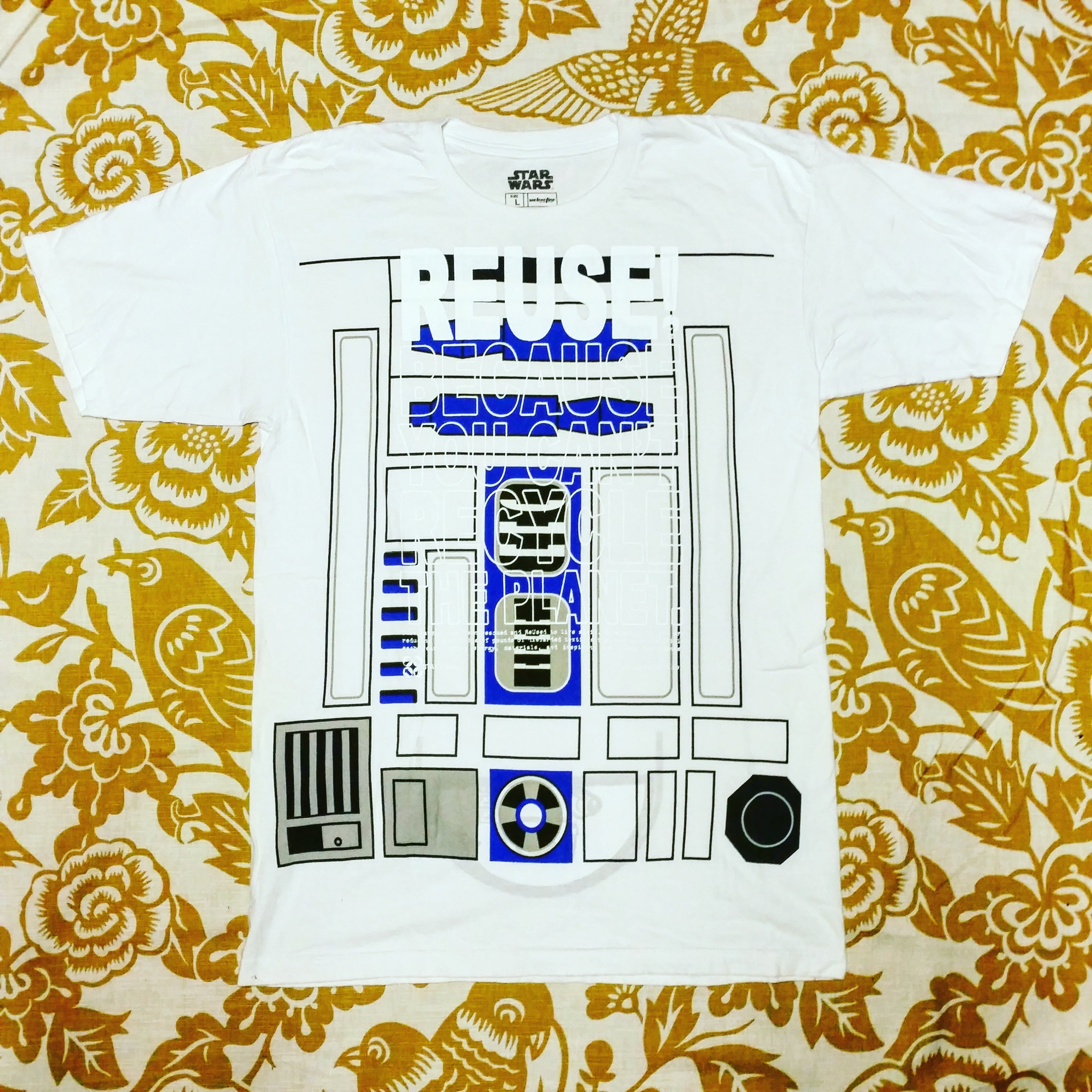 One of a Kind (Men's L) REUSE! Star Wars R2-D2 T-Shirt