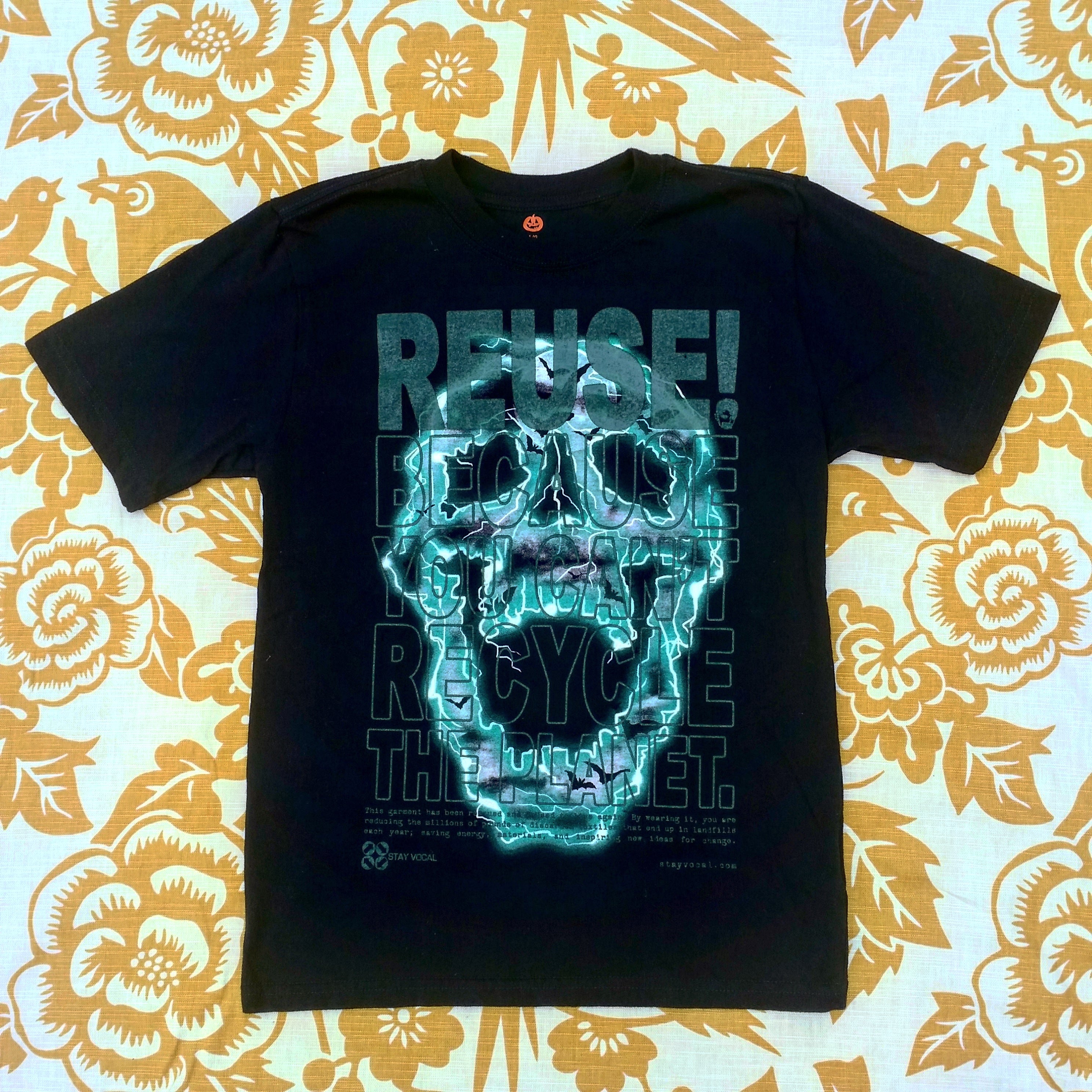 One of a Kind (Kid's L) REUSE! Glowing Skull T-Shirt