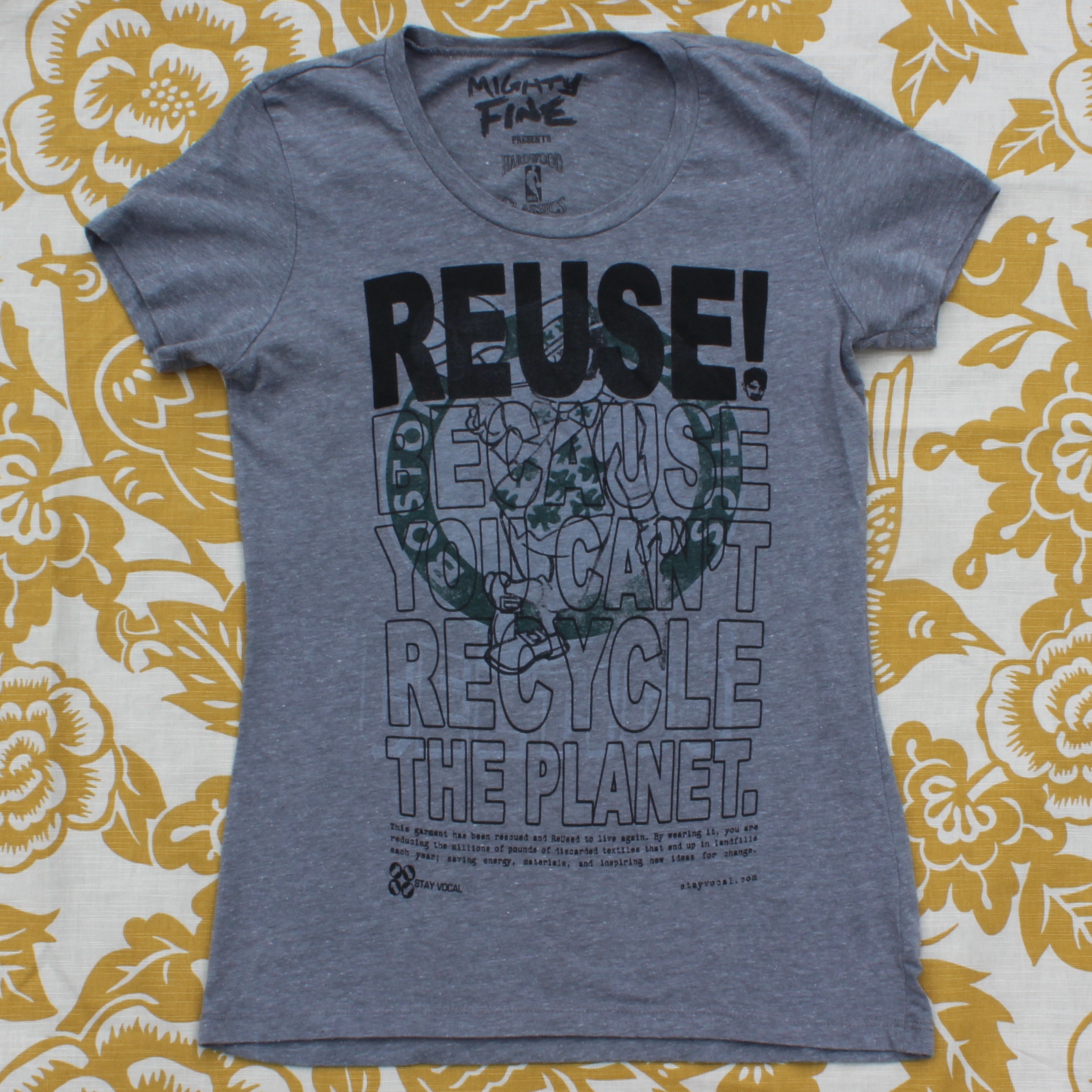 One of a Kind (Women's L) REUSE! Boston Celtics Logo Grey T-Shirt