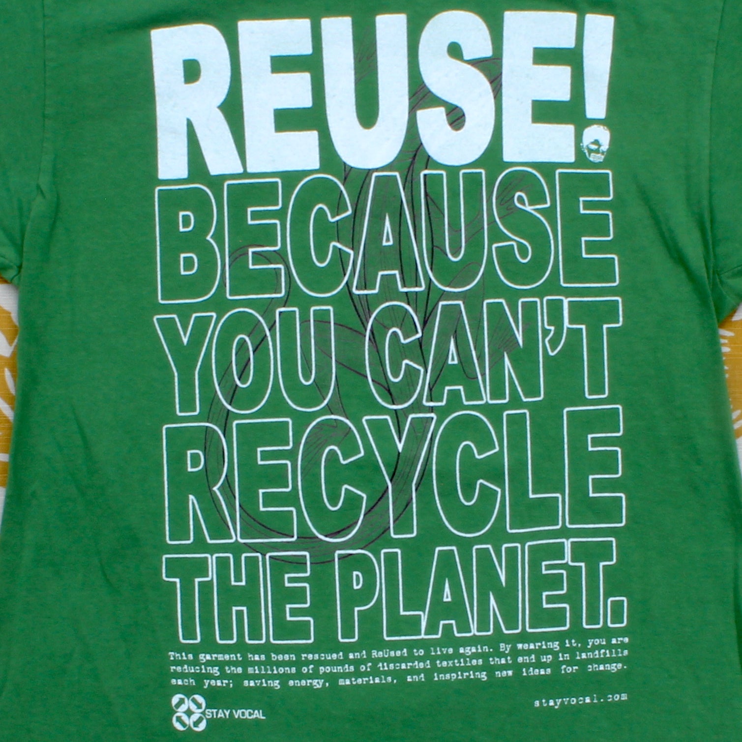 One of a Kind (Men's S) REUSE! Green Lizard T-Shirt